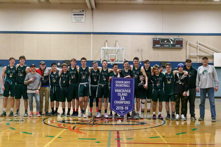 Towhees win Island senior boys hoops title for first time in school’s 50-year history