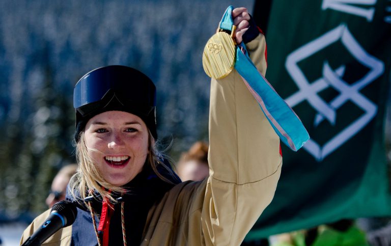 Comox Valley freestyle skier Cassie Sharpe soars to World Cup gold