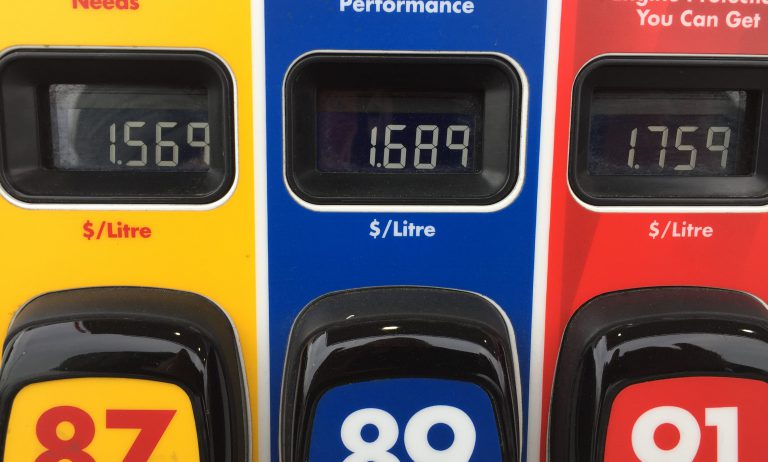 Gas prices suddenly spike at Vancouver Island stations