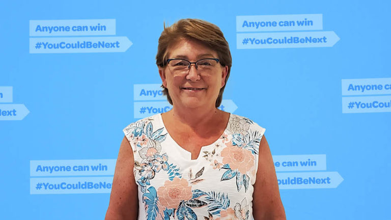 Lotto 6/49 win gives Alert Bay woman goosebumps