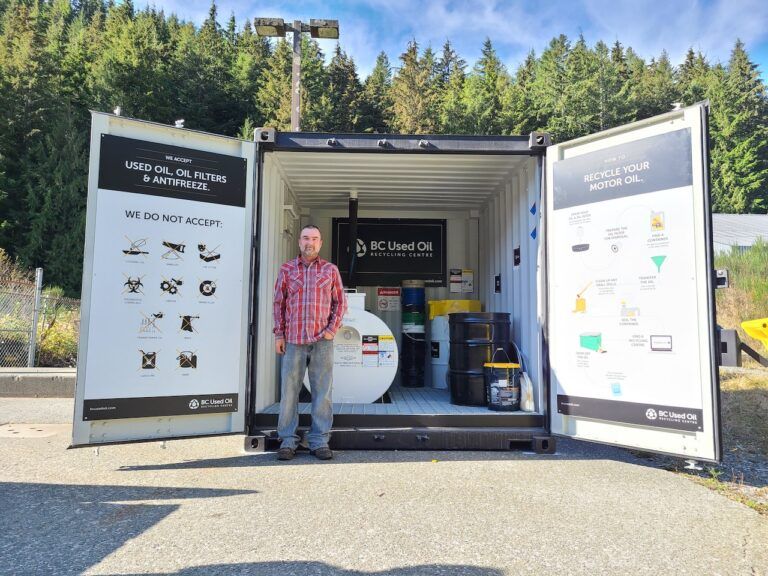 Ehattesaht First Nation, Zeballos gets used oil and antifreeze recycling centre