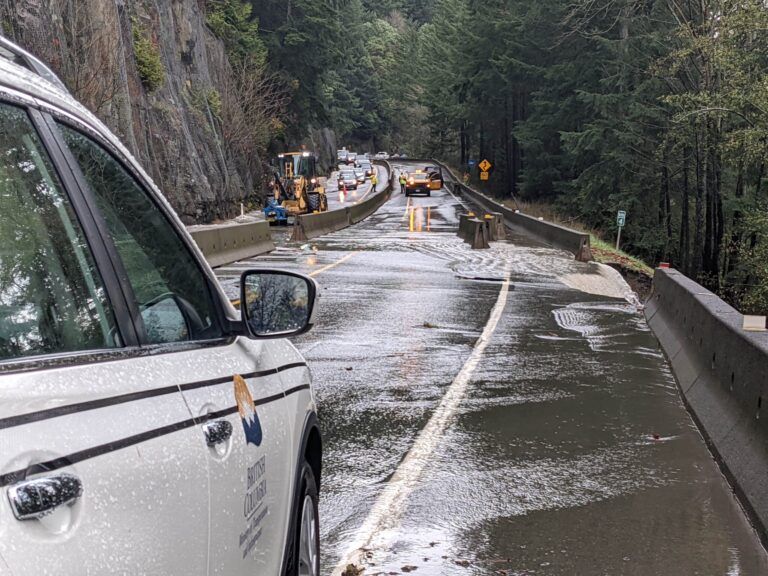 Malahat construction expected to wrap up in October