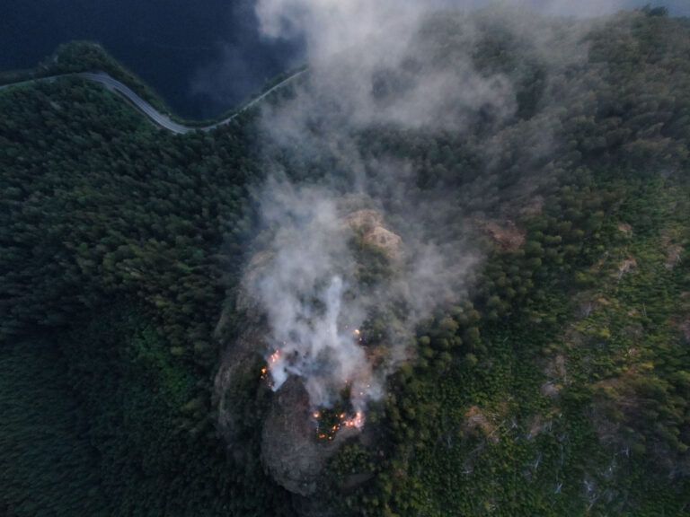 UPDATE: Highway 4 closed as Cameron Lake Bluff fire burns