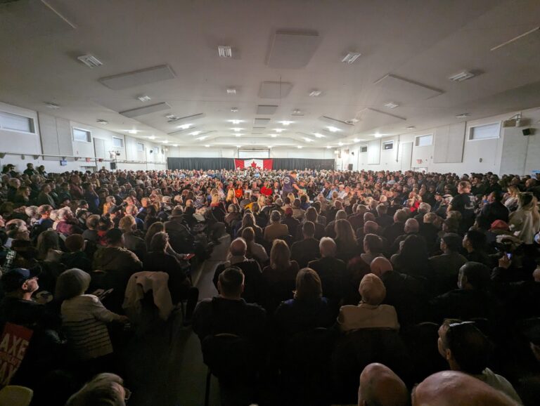 Around 2,000 attend Poilievre "Bring it Home" Rally in Duncan