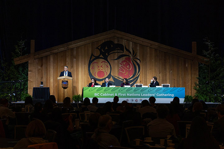 Government officials and First Nations Leaders meeting to strengthen relationships